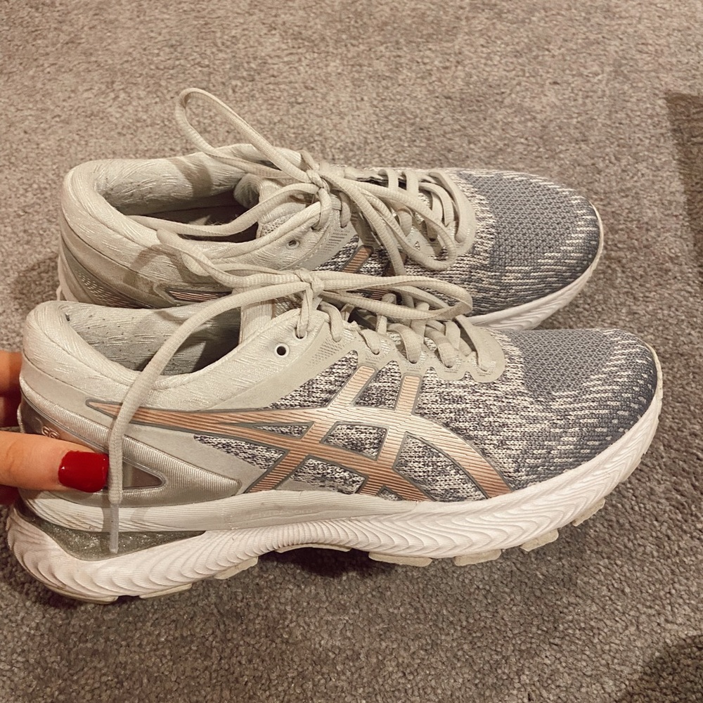 Women’s ASICS Shoes
